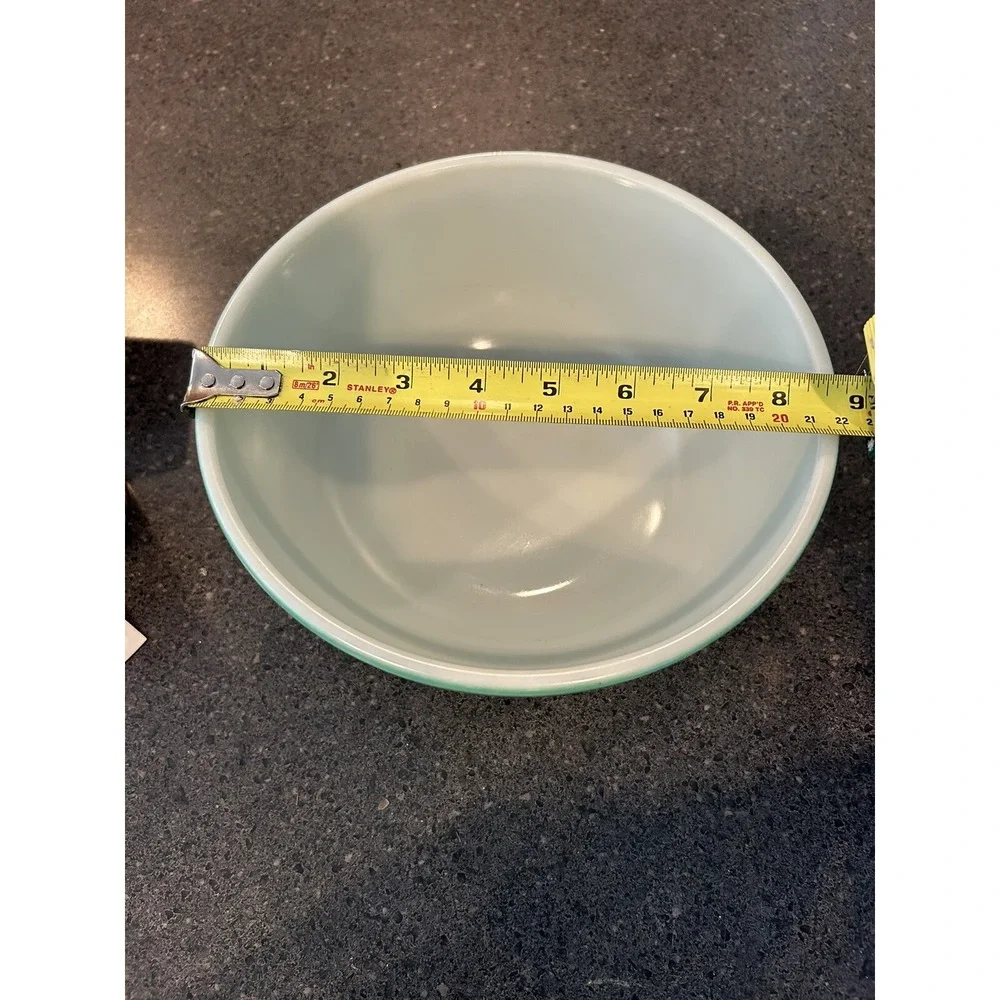 Pyrex preowned no